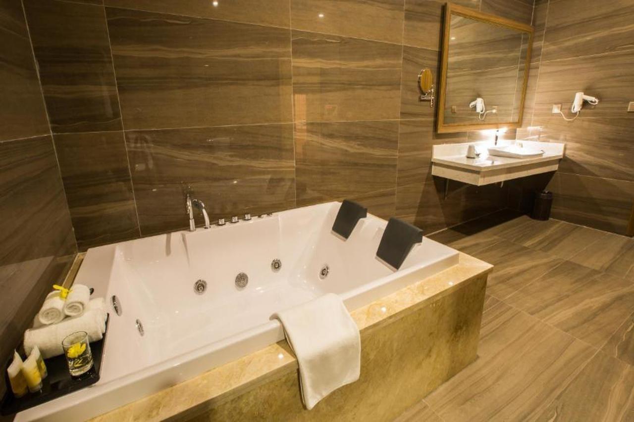 Muong Thanh Luxury Phu Tho Viet Tri Esterno foto
